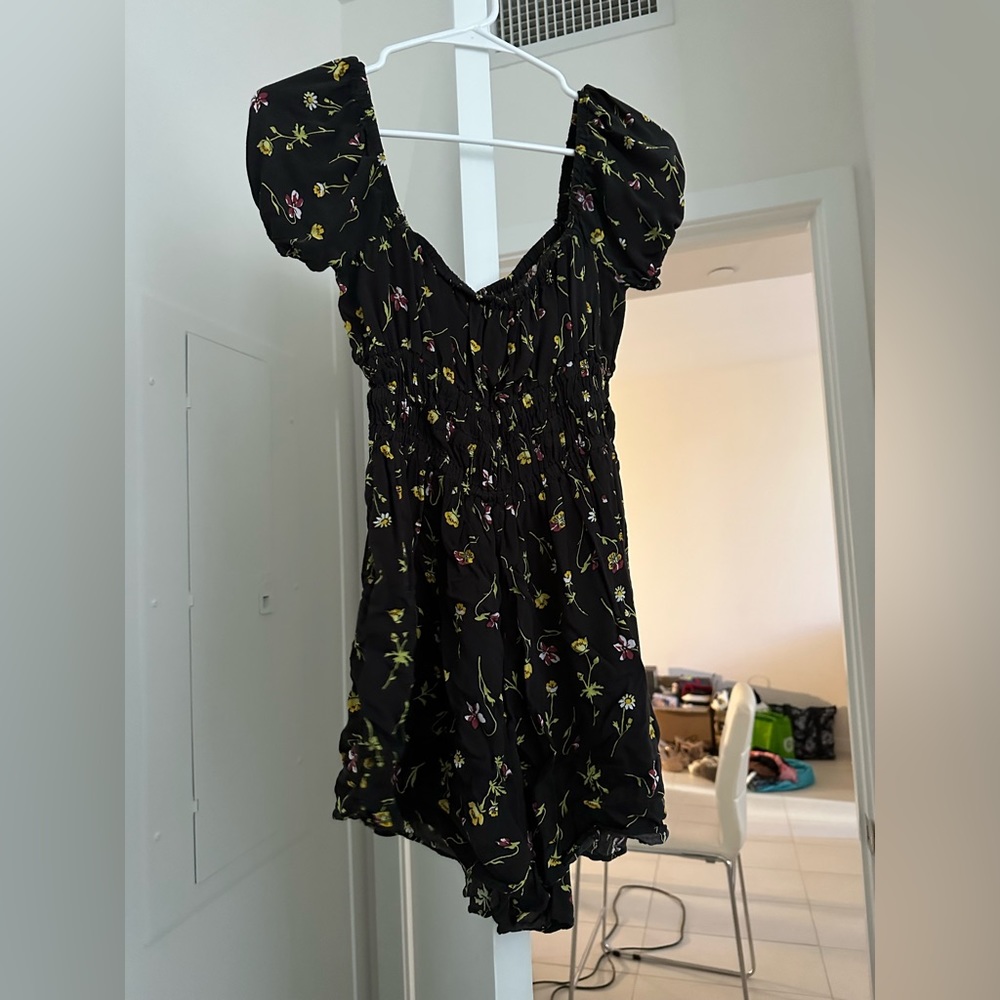 UO Sophia Floral Smocked Romper - Picture 2 of 8